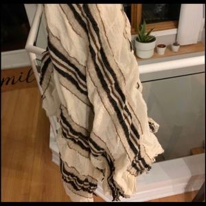 Wilfred Blanket Scarf